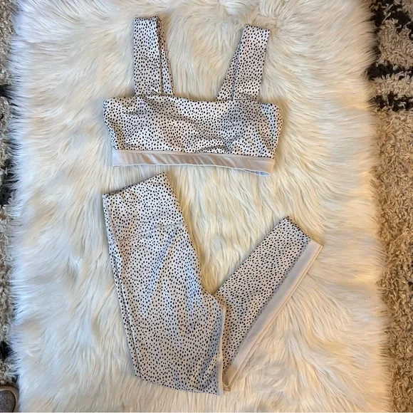 Allfenix White Montana Speckled Sports Bra & Legging Set - Picture 3 of 5